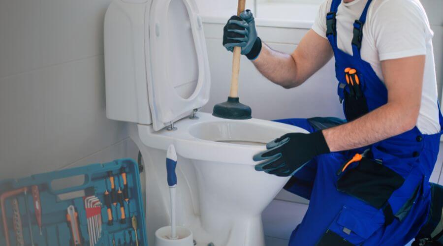 sewer line plumber in Milford, DE